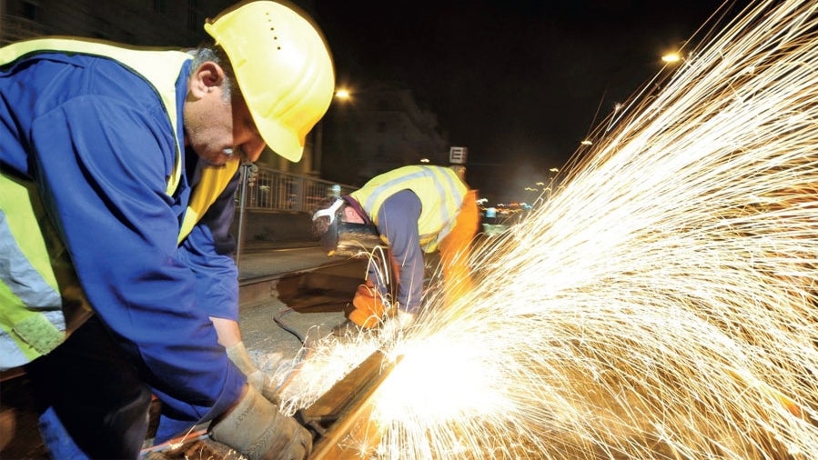 Arbeiter beim Schweißen