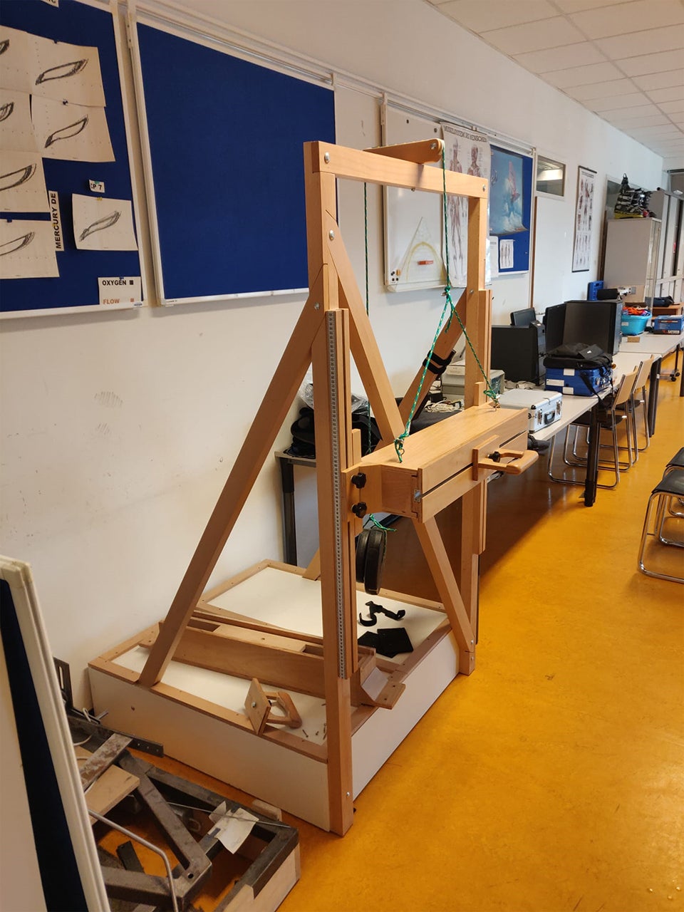 Holzgestell