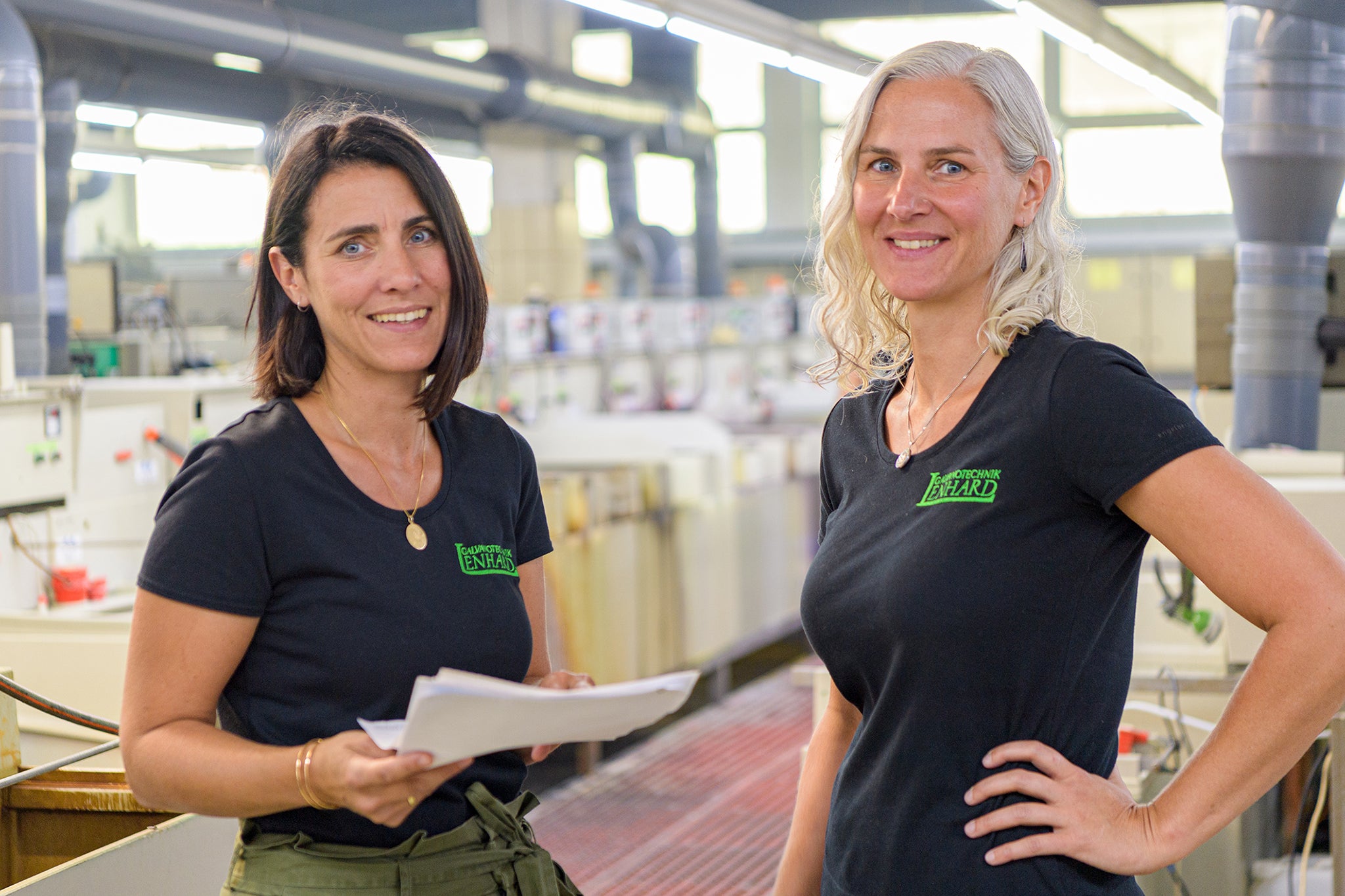 Anja Schwarz und Simone Lenhard