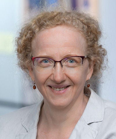 Porträt Dr.in Dipl. Psych.in  Patricia Tegtmeier