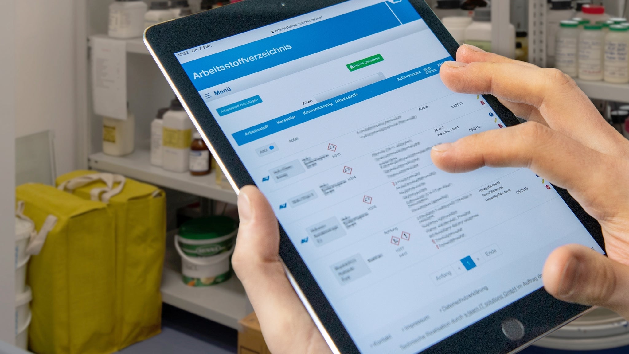 AUVA-Arbeitsstoffverzeichnis auf Tablet