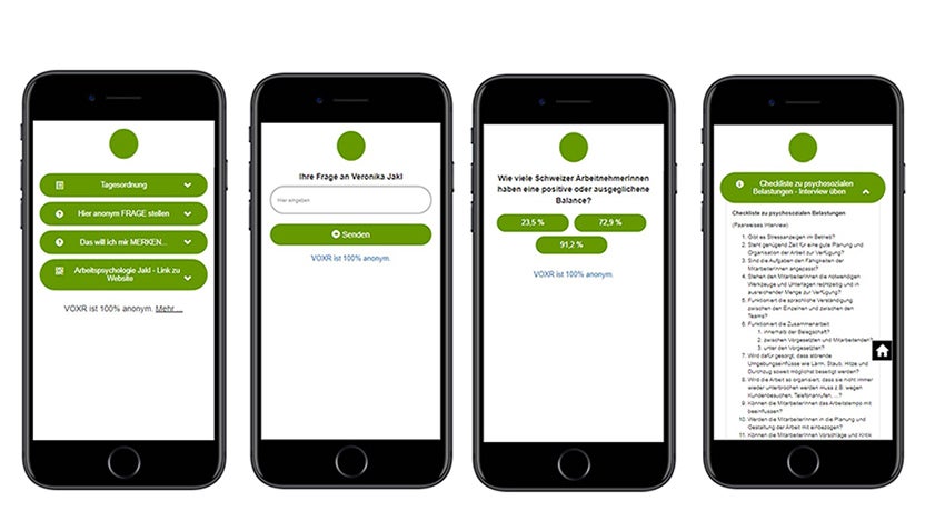 Smartphone in Verwendung bei einem Workshop